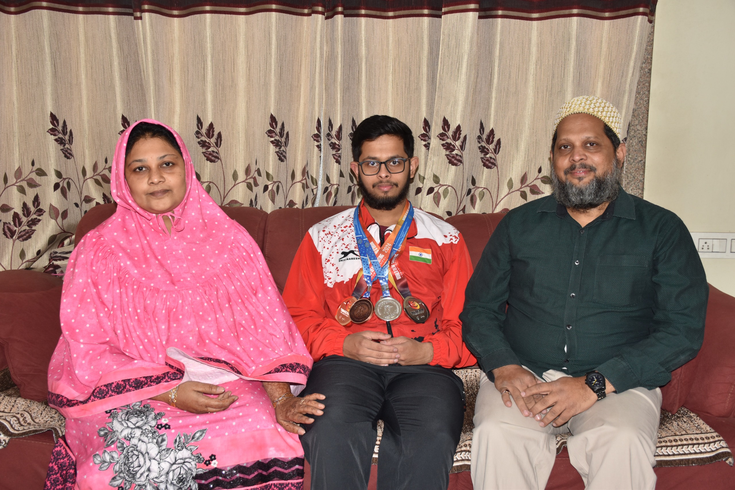 શ્રવણશકતિમાં 100% દિવ્યાંગ હોવા છતાં રાયફલ શૂટિંગમાં માસ્ટર સુરતનો મોહમ્મદ વાનિયા.